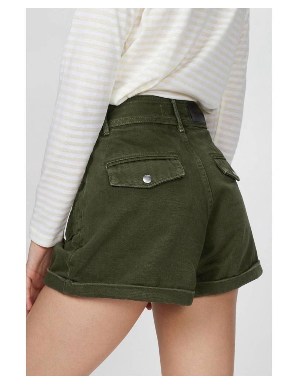 NEW THE KOOPLES stretch linen khaki shorts in army green Retail $195 Size 1